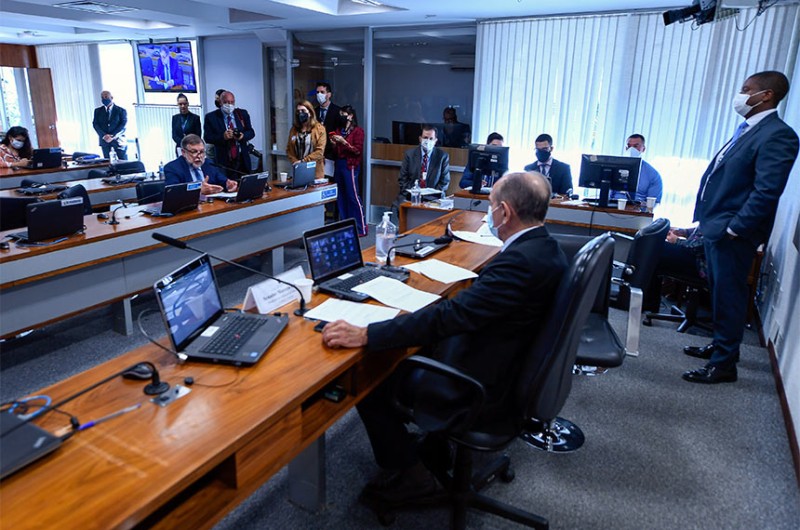 Ampliação do Pronatec passa na Comissão de Educação e vai a Plenário