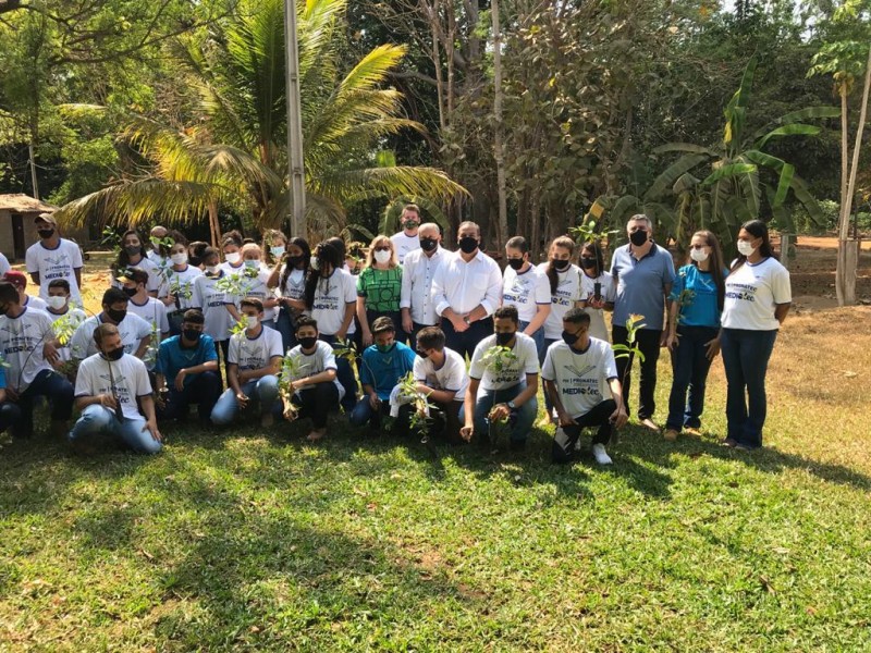 Seciteci entrega materiais pedagógicos para alunos Mediotec de Técnico em Agropecuária