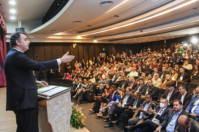 Na Paraíba, Pacheco destaca força do municipalismo nas leis federais