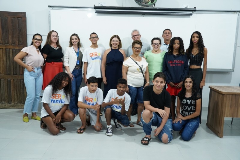 Conhecimento básico de informática capacita participantes em curso