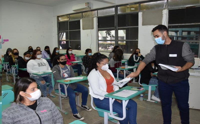 Unemat realiza vestibular em 15 cidades de MT e conta com 7,2 mil candidatos
