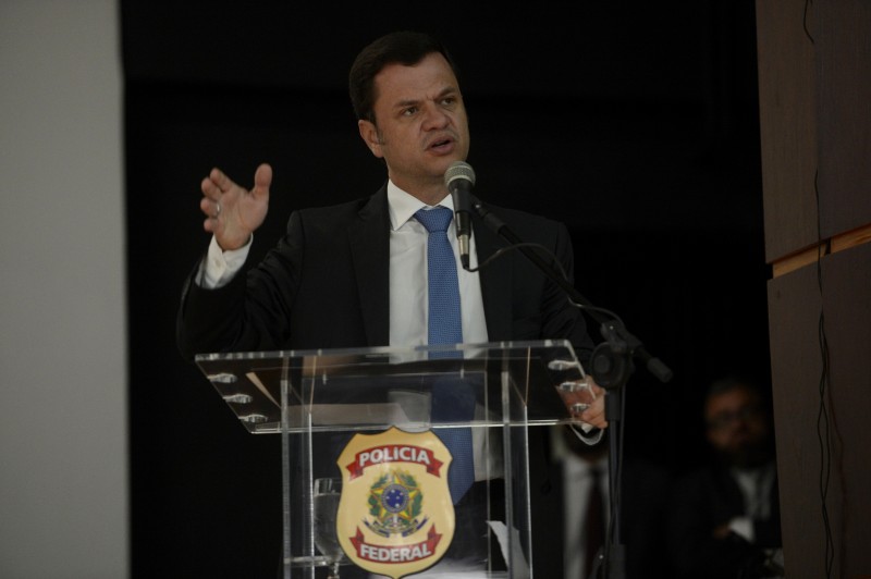Ministro defende trabalho conjunto para combater criminalidade no Rio