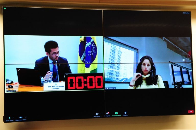 Especialistas recomendam mais investimentos em educação infantil para combater pobreza