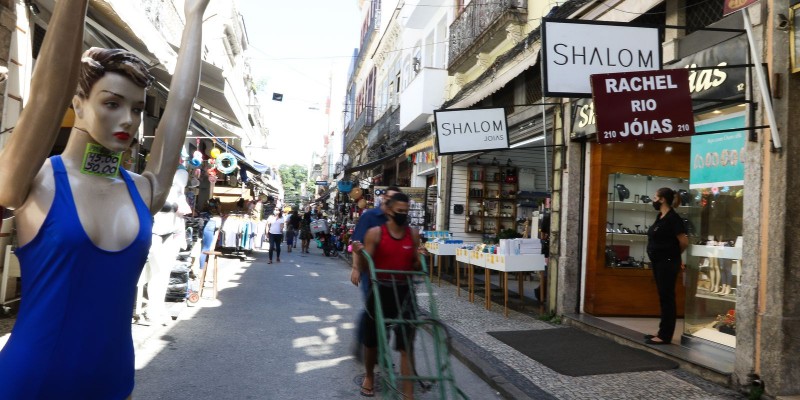 Estado do Rio tem queda nos óbitos e internações por SRAG