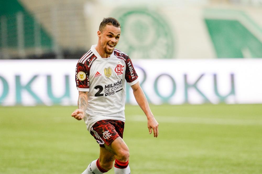 Com dois de Michael, Mengão vence o Palmeiras de virada por 3 a 1 fora de casa