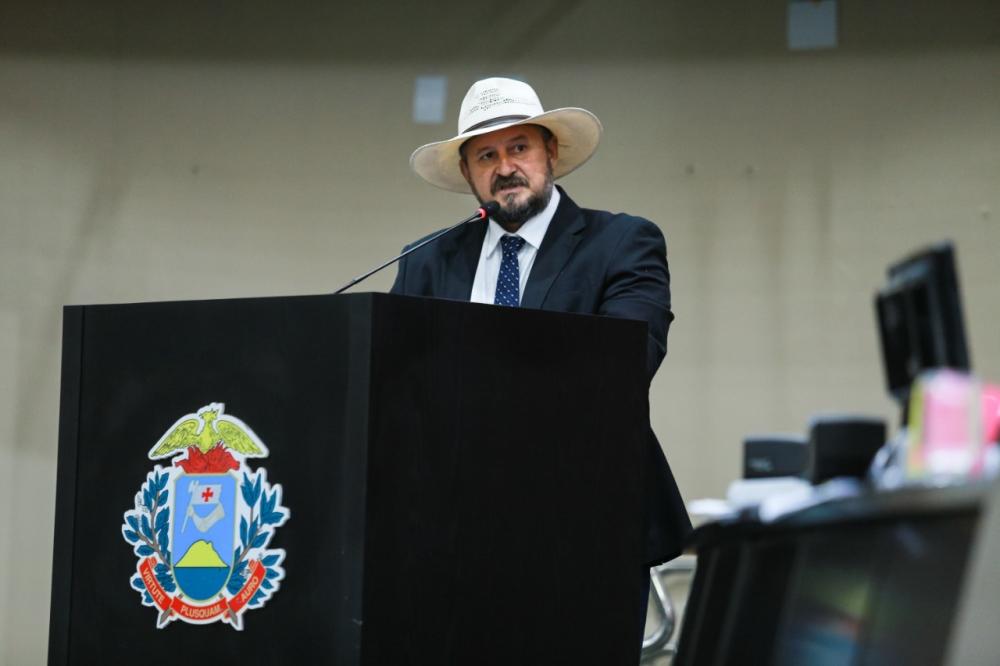 Projeto permite contar em dobro tempo de serviço para servidores da saúde e segurança em pandemia