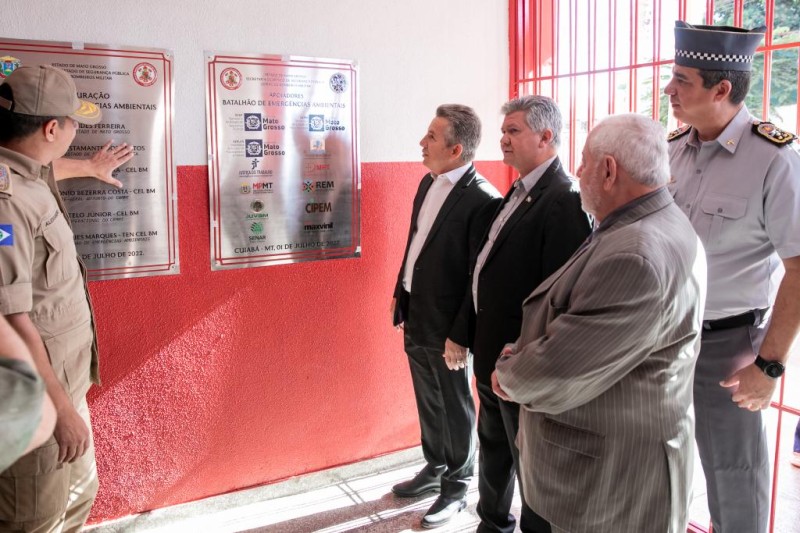 Governo reforça atuação dos bombeiros e entrega novo Batalhão: “fundamental para preservar patrimônio ambiental”