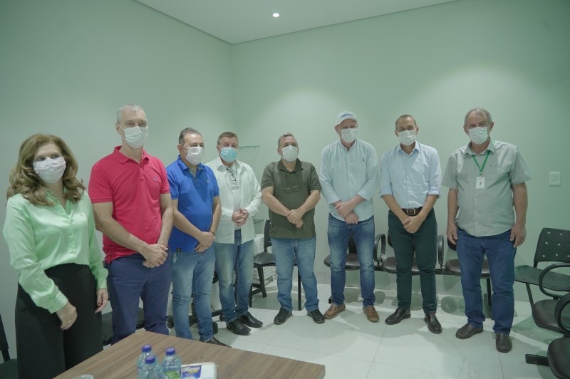 Prefeito Miguel Vaz e deputado Neri Geller discutem recursos destinados para Lucas do Rio Verde