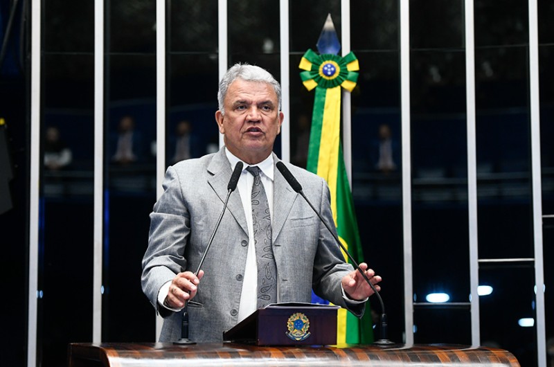 Ao sair de licença, Petecão destaca atuação como presidente da CAS