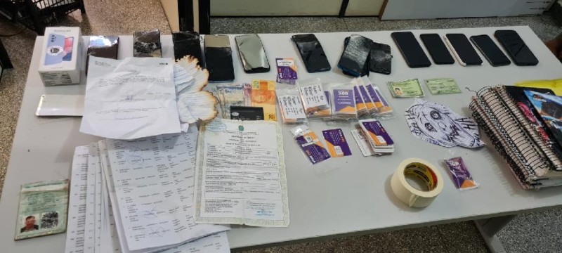 Grupo é preso em flagrante pela Polícia Civil em residência usada como central de golpes