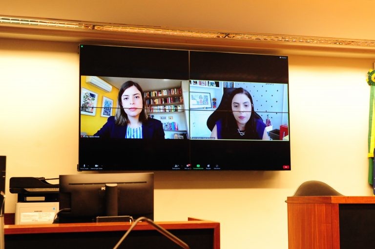 Pandemia agravou casos de saúde mental entre estudantes, apontam especialistas