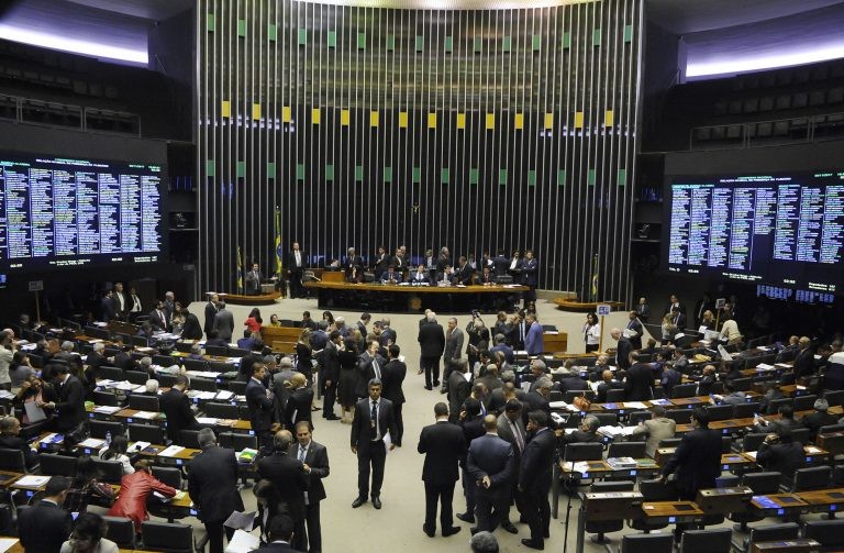 Congresso realiza sessão nesta quinta-feira para análise de vetos