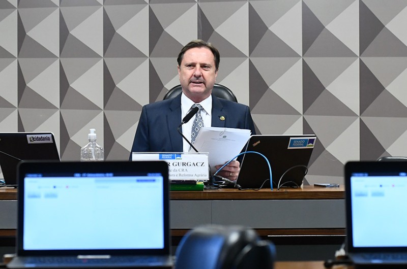 CRA ampliará debate do projeto que altera Lei dos Agrotóxicos