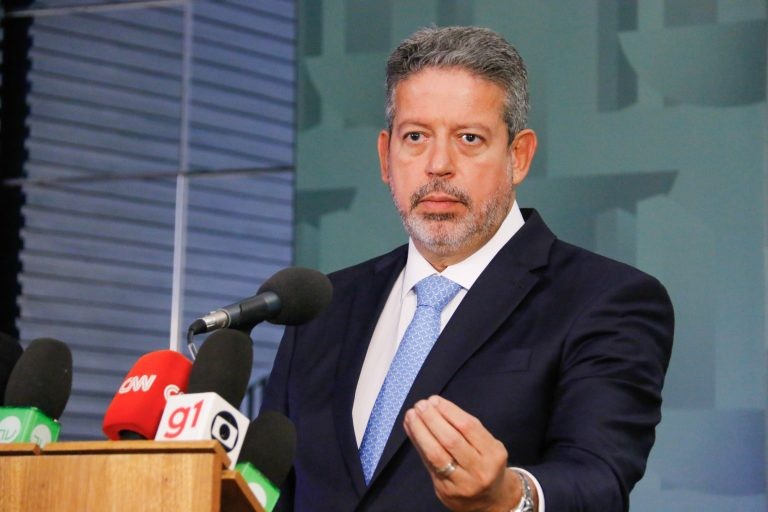 Lira: presidente da Câmara não faz nada que o Plenário não queira