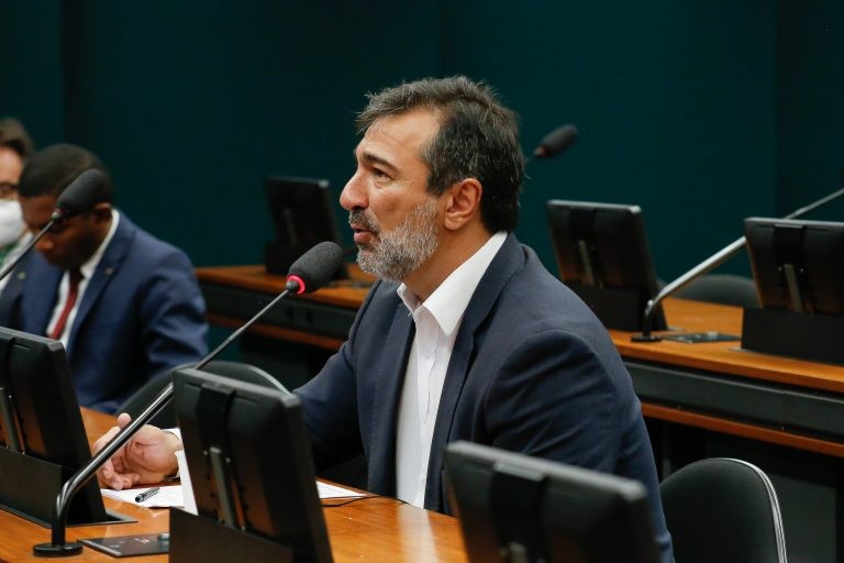 Projeto torna obrigatória divulgação de obras de acessibilidade nos municípios