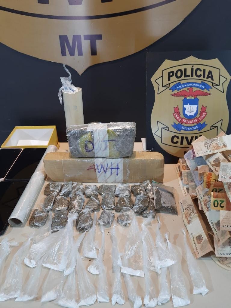 Polícia Civil cumpre mandado de busca e apreende drogas e dinheiro em Tangará da Serra