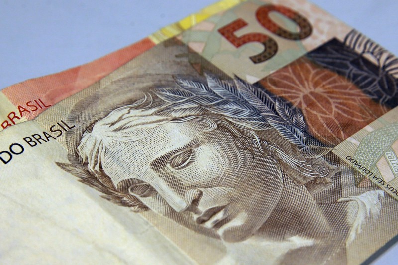Beneficiários com NIS final 9 recebem hoje Auxílio Brasil