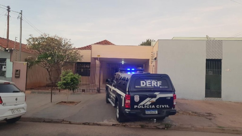 Polícia Civil cumpre 88 ordens judiciais contra associação criminosa atuante em furto e adulteração de carga na região sul de MT