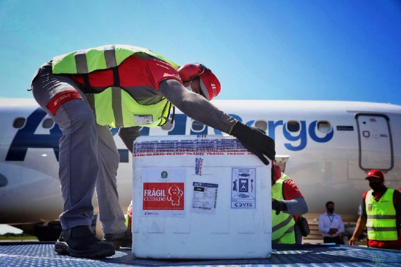 Mato Grosso recebe 17.550 doses de vacina contra a Covid-19 nesta quarta-feira (15)