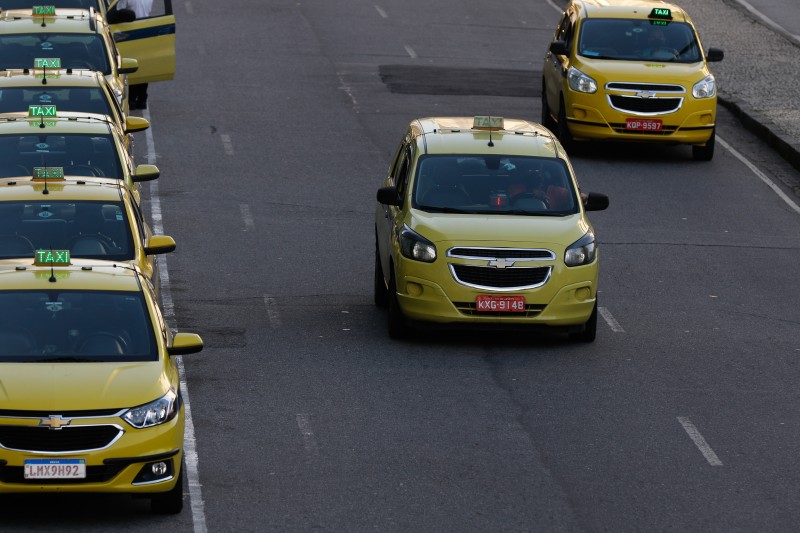 Prefeituras farão cadastro para o auxílio taxista