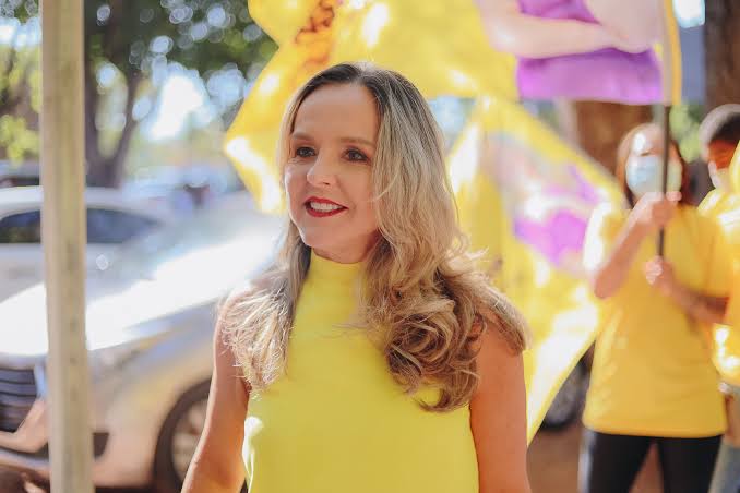 A médica desiste de candidatura ao Senado após não conseguir espaço com o próprio partido
