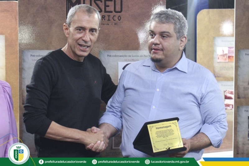 Gestão Miguel Vaz resgata a história do município ao homenagear família de Francisco Lucas