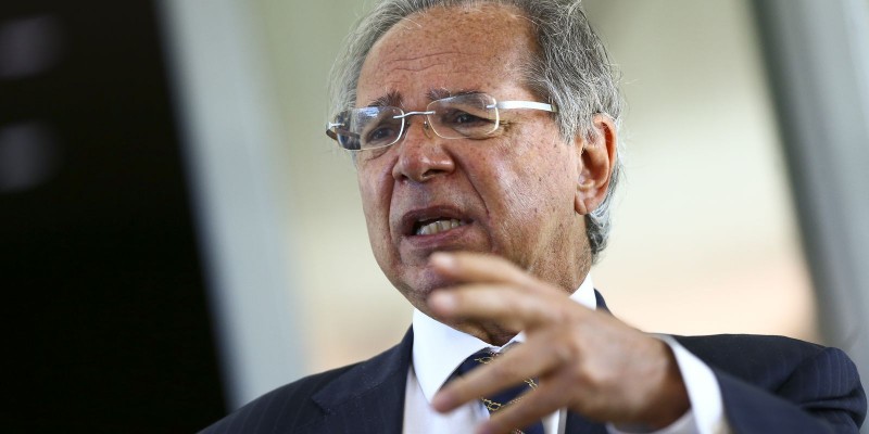 Ministro defende aumento “modesto e moderado” para Bolsa Família