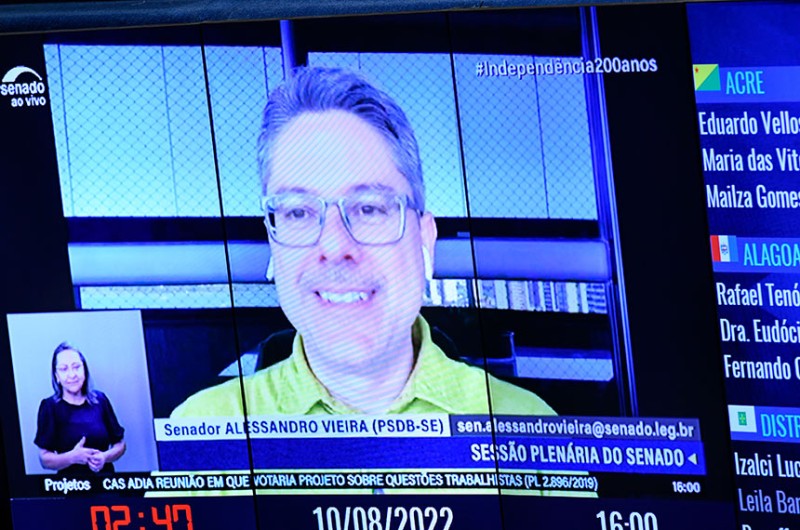 Alessandro pede adequação de idade para Benefício da Primeira Infância