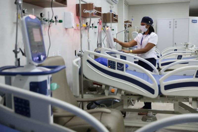 Com baixa taxa de ocupação, SES notifica municípios sobre leitos de UTI Covid-19