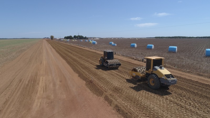 Prefeitura de Lucas do Rio Verde avança na pavimentação da Linha 13