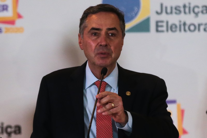 Ministro do STF mantém reintegração de posse em Curitiba