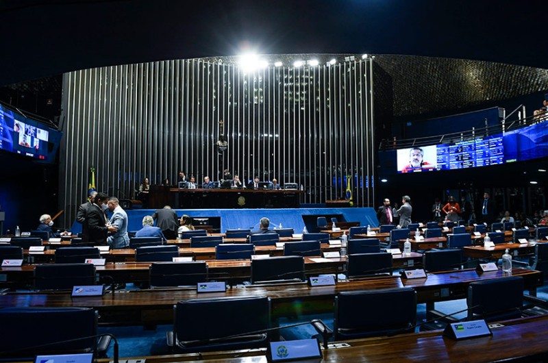 Transformação de cargos do TJDFT segue para sanção