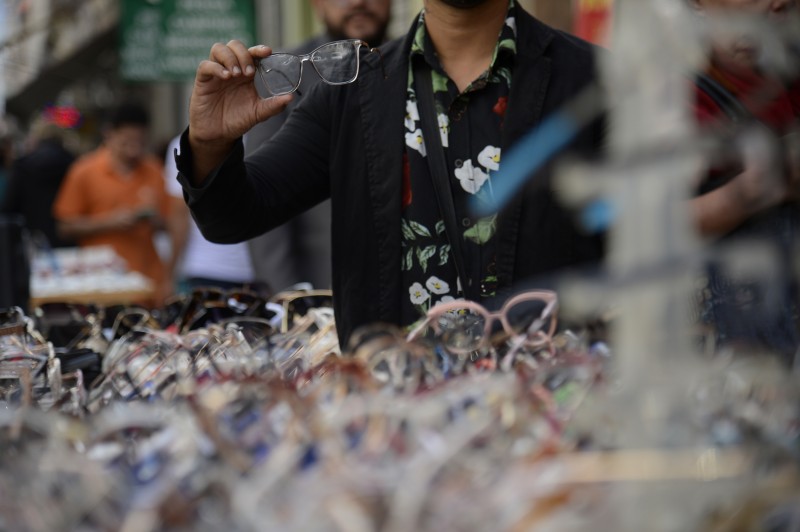 IBGE: desemprego segue em queda e fecha trimestre em 9,1%