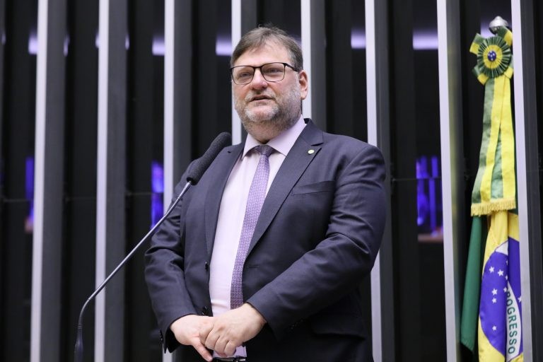 Comissão aprova inclusão da proteção de margens de rios nos planos diretores municipais