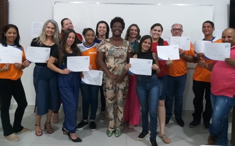 Alunos concluem curso gratuito de oratória em Lucas do Rio Verde