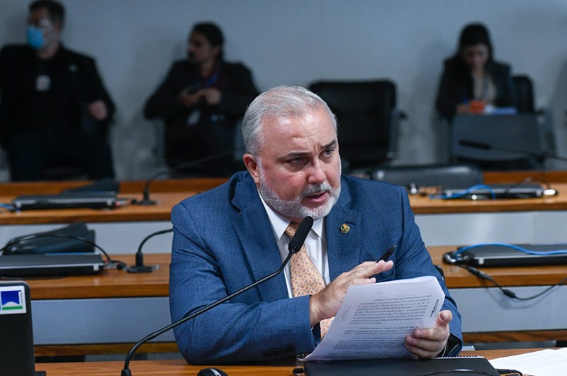 CCT vai discutir MP que limita uso de recursos do fundo de ciência e tecnologia