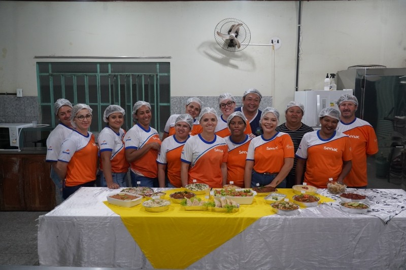 Capacitação gratuita de massas e molhos qualifica participantes para o mercado de trabalho