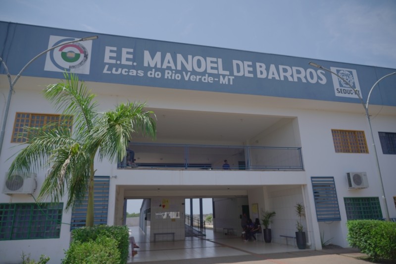 Gestão Municipal apresenta projeto para doação de terreno para ampliação da Escola Manoel de Barros