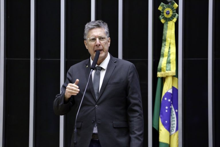 Comissão aprova proposta que disciplina o funcionamento do comércio durante a pandemia