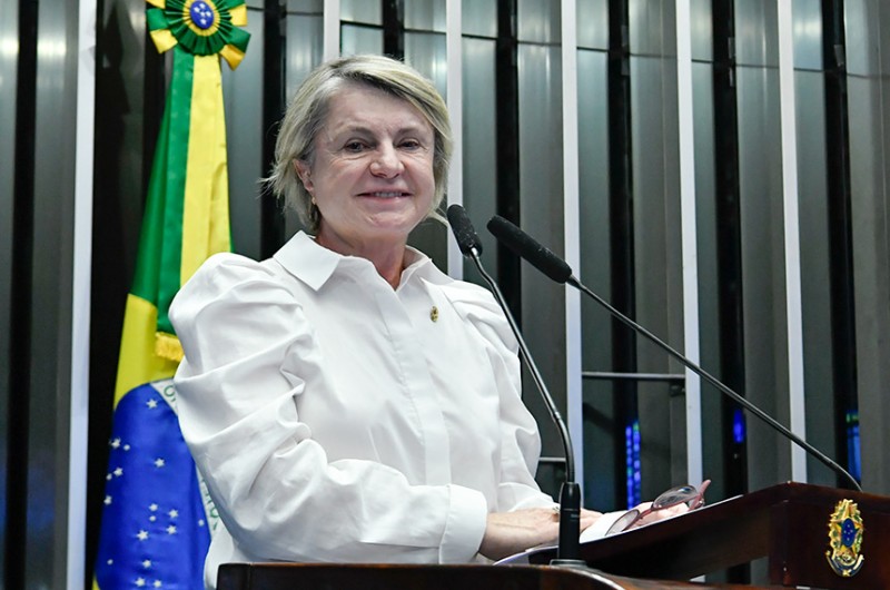 Margareth Buzetti se despede do Senado