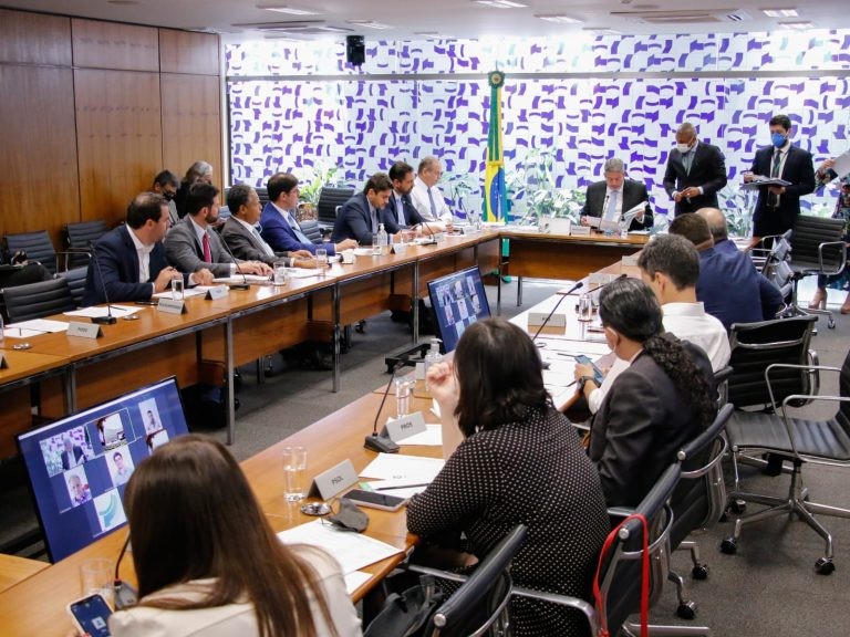 Câmara dos Deputados tem sessão de votação marcada para segunda-feira