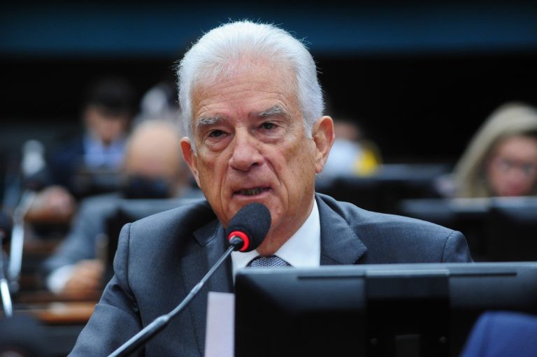 Comissão aprova proposta que torna Cerro Azul (PR) a “capital da ponkan”