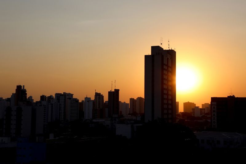 Pela primeira vez em quase um ano e meio, Cuiabá não registra óbito por covid-19