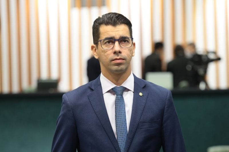 Deputado estadual tem mandato cassado