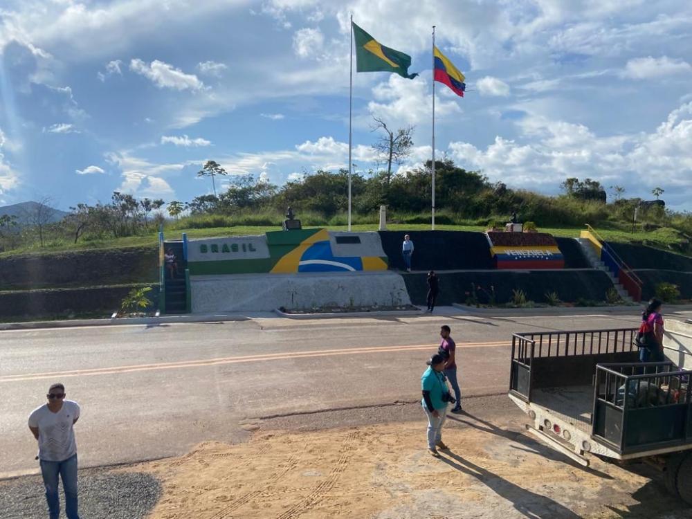 Jornalista de Mato Grosso acompanha a chegada de venezuelanos ao Brasil