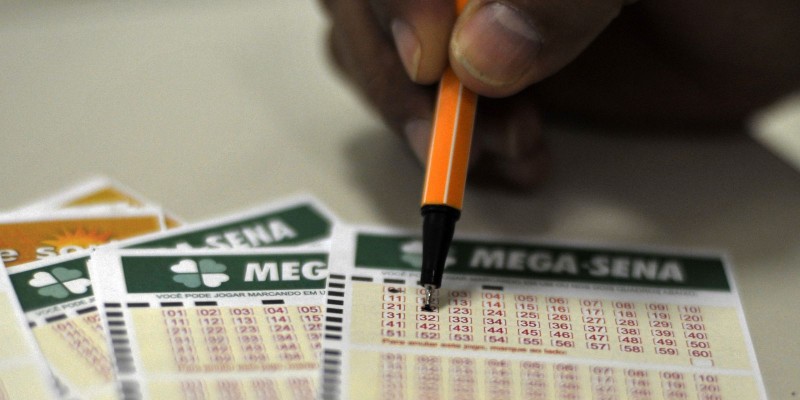 Dois apostadores dividem prêmio da Mega-Sena