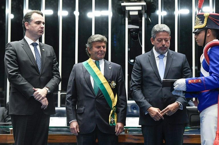 Em homenagem no Congresso, Fux destaca fortalecimento da democracia