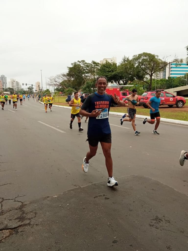 Seplag e MT Saúde realizam corrida no Parque das Águas em homenagem ao Dia do Servidor