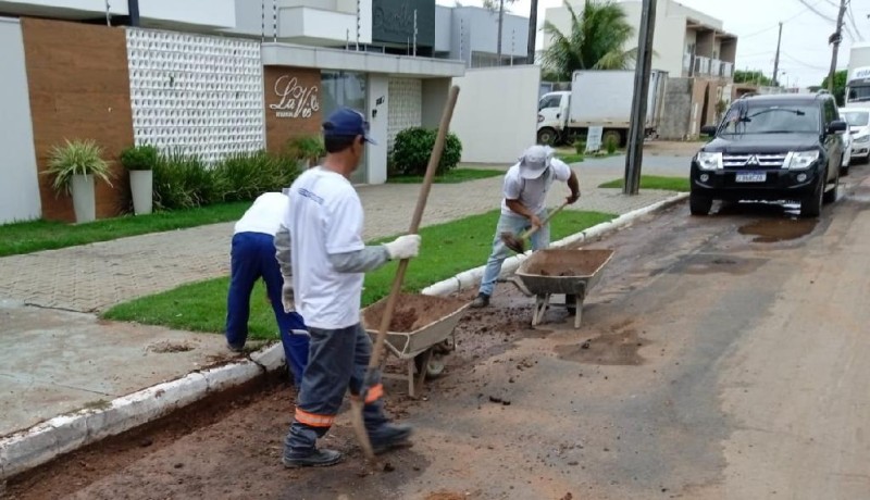 Parceria entre Sesp e prefeitura emprega reeducandos em serviços urbanos