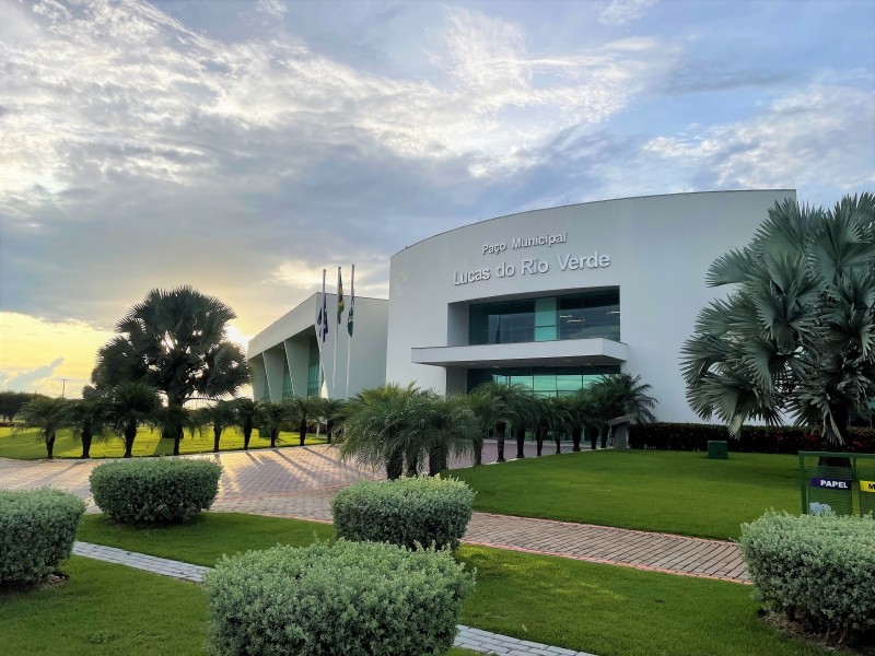 Prefeitura não terá atendimento ao público nesta sexta-feira (28)